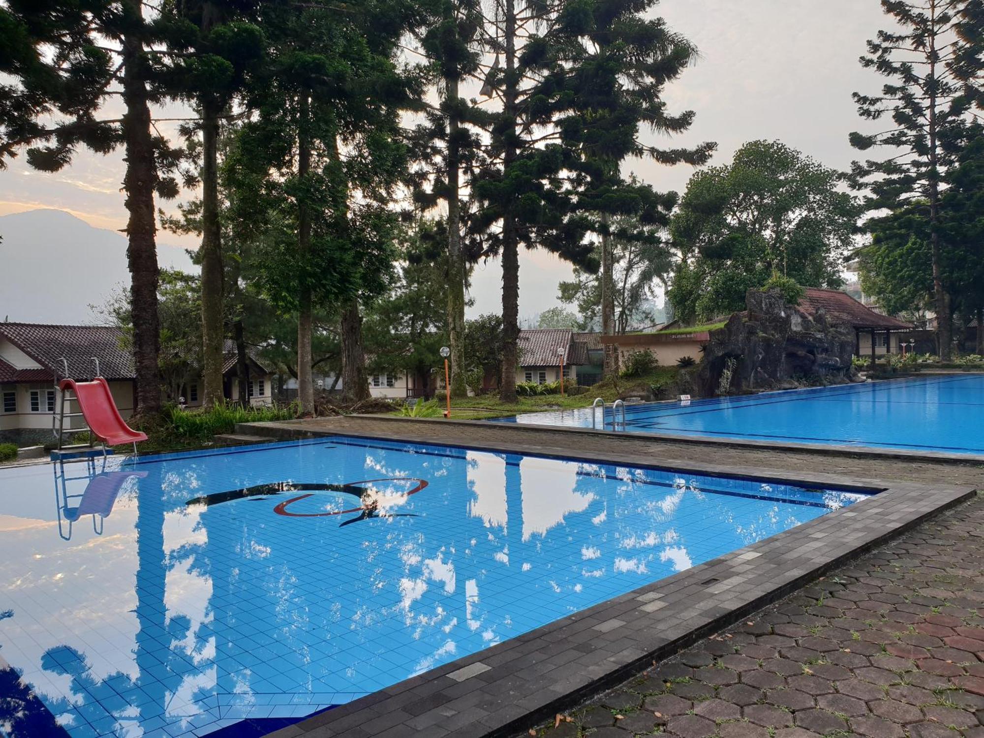 Cisarua Indah Cottage Brujul Εξωτερικό φωτογραφία